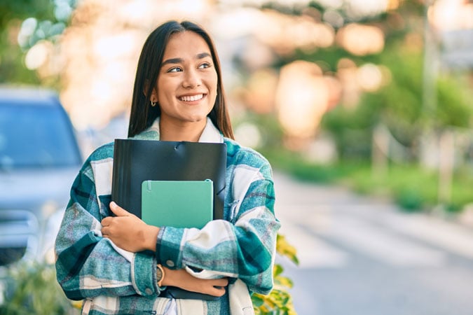 lau student with books